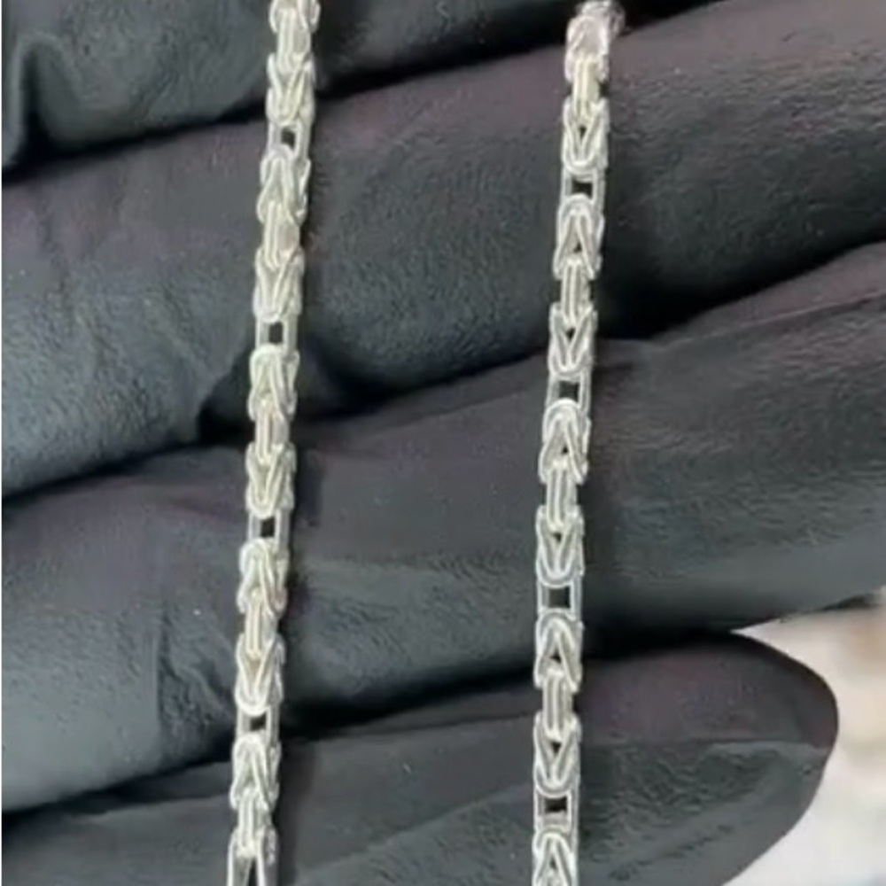925 Sterling Silver 7.5” 2.3mm Byzantine $85